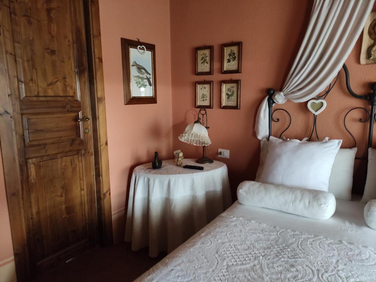B&B Il Salice Veruno Eksteriør billede